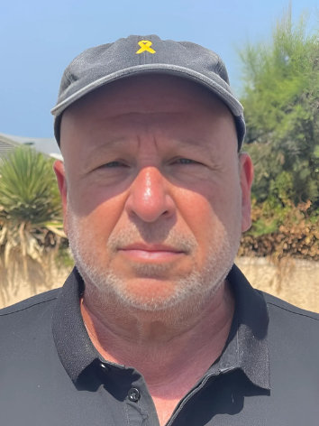 אלי לוי